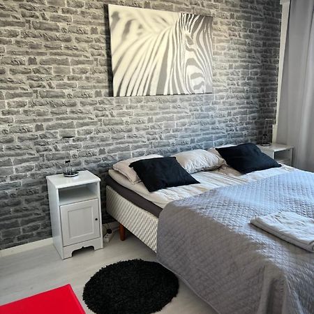 Kemi City L Near Snowcastle, 2 Rooms, Kitchen, Glazed Balcony, Free Parking On Street Extérieur photo