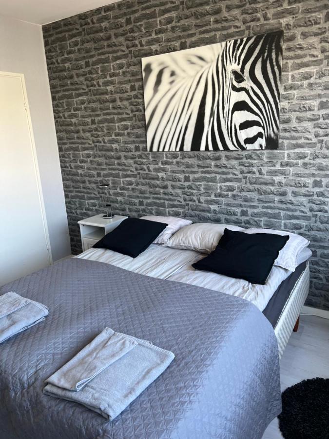Kemi City L Near Snowcastle, 2 Rooms, Kitchen, Glazed Balcony, Free Parking On Street Extérieur photo