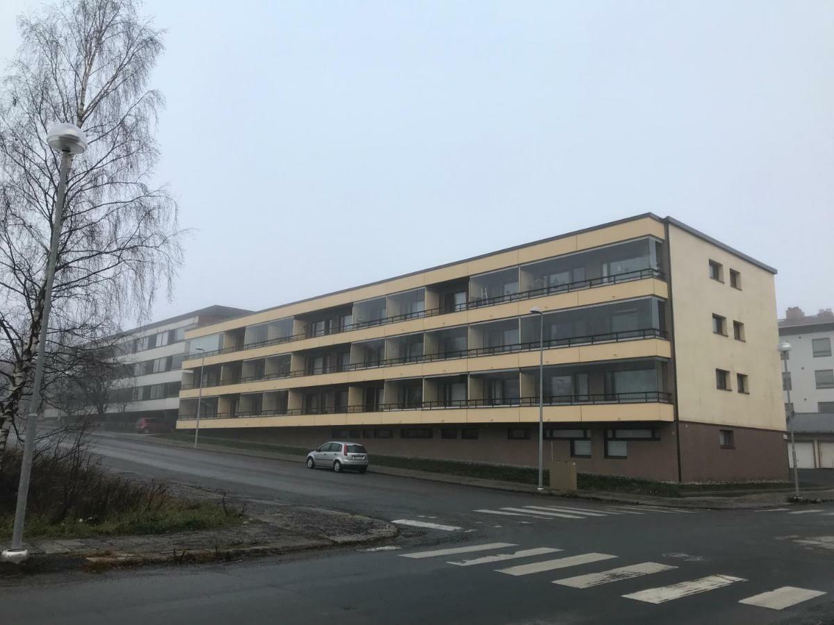Kemi City L Near Snowcastle, 2 Rooms, Kitchen, Glazed Balcony, Free Parking On Street Extérieur photo