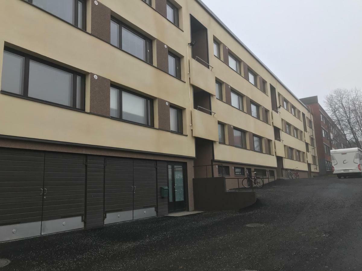 Kemi City L Near Snowcastle, 2 Rooms, Kitchen, Glazed Balcony, Free Parking On Street Extérieur photo