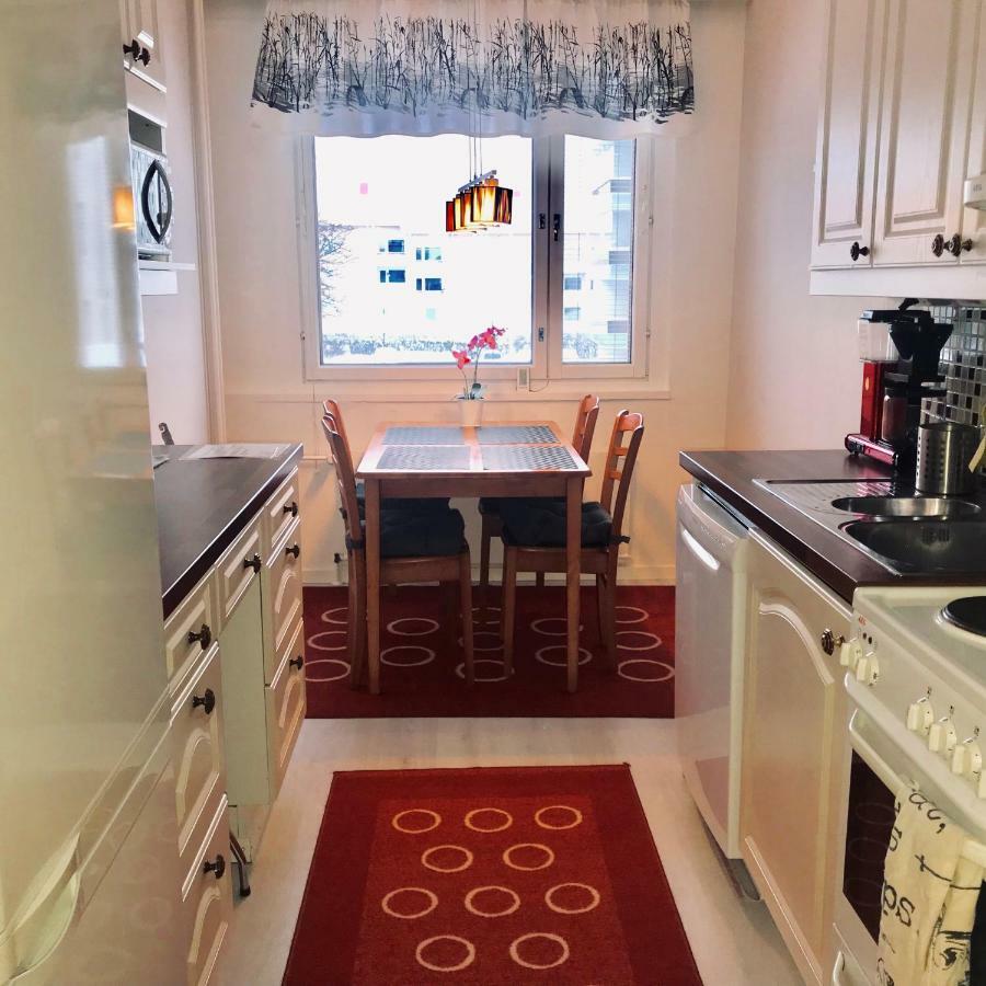 Kemi City L Near Snowcastle, 2 Rooms, Kitchen, Glazed Balcony, Free Parking On Street Extérieur photo